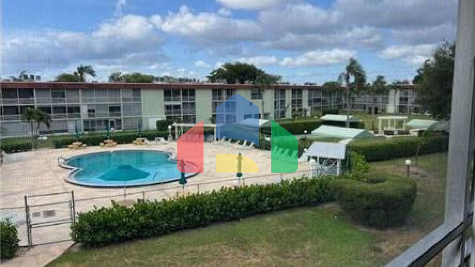 Residential - Condo/Apartment - Palm Springs, Florida, United States - United States