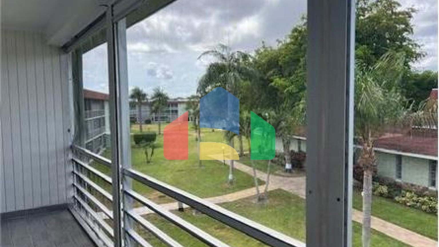 Residential - Condo/Apartment - Palm Springs, Florida, United States - United States