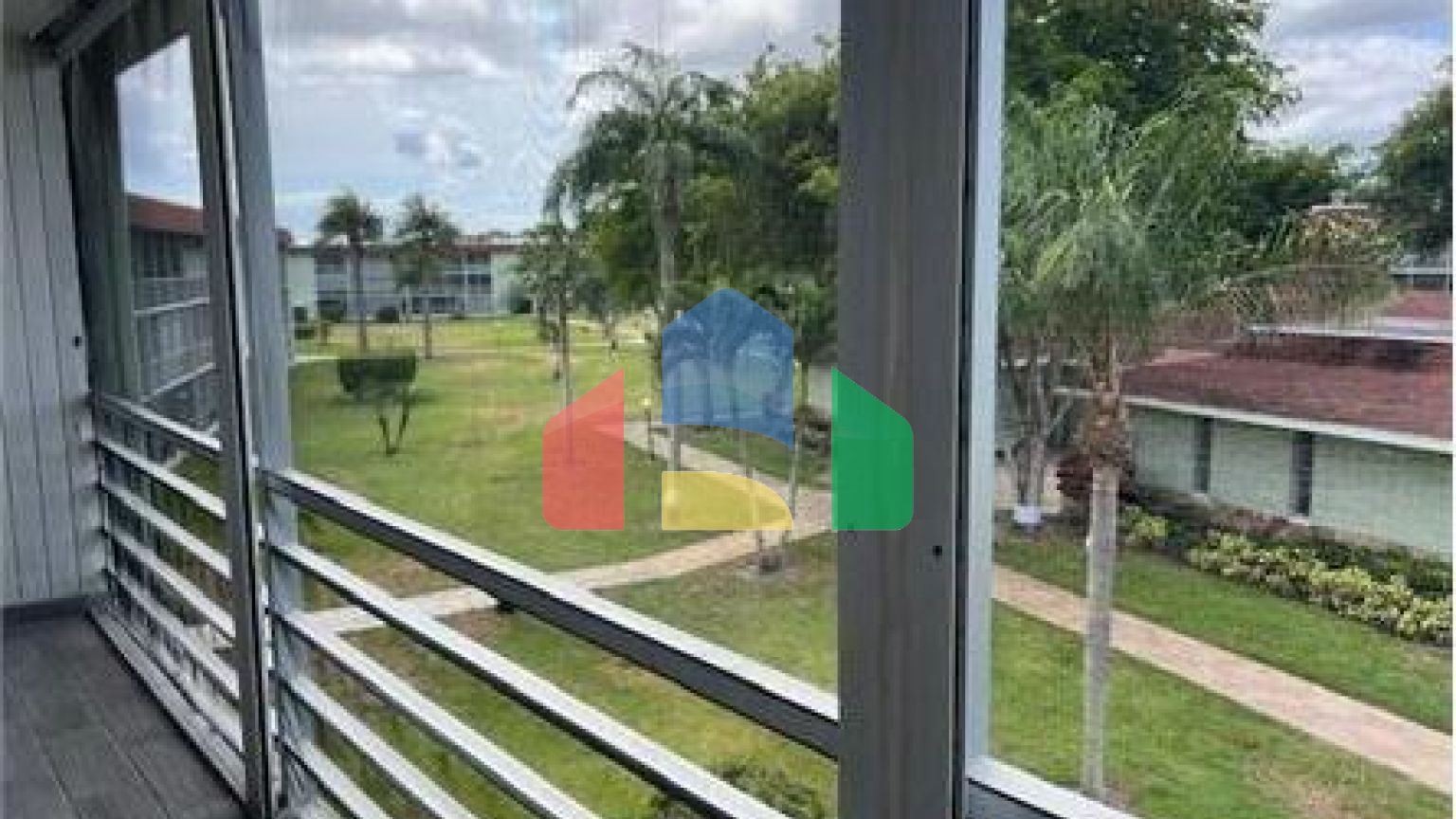 Residential - Condo/Apartment - Palm Springs, Florida, United States - United States