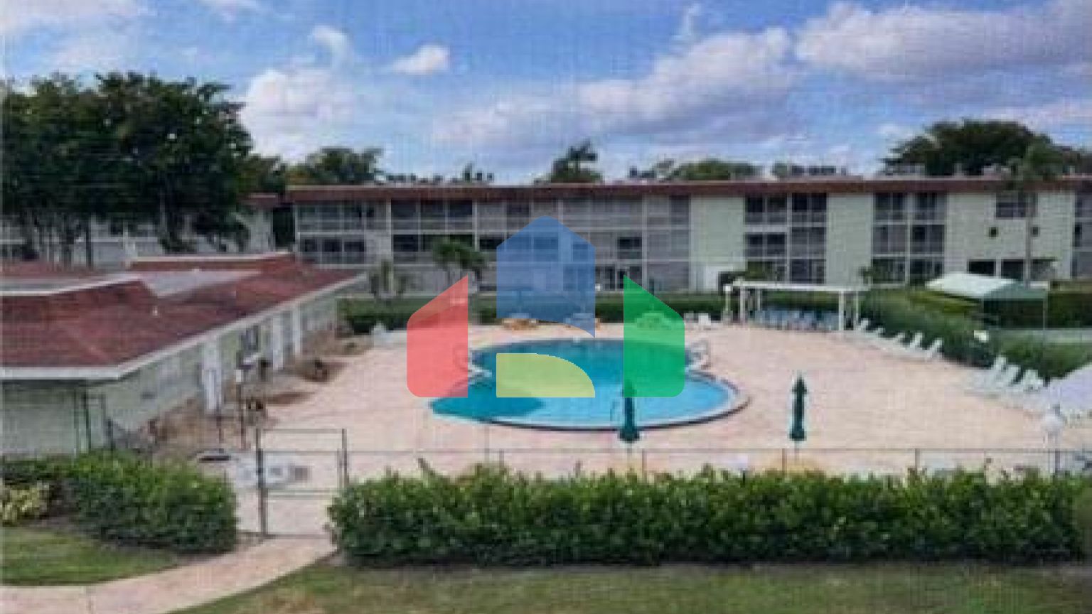 Residential - Condo/Apartment - Palm Springs, Florida, United States - United States