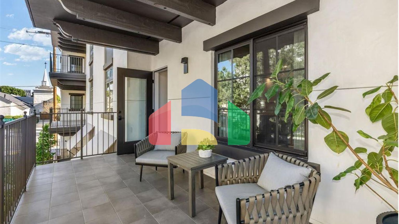 Residential - Condo/Apartment - Pasadena, California, United States - United States