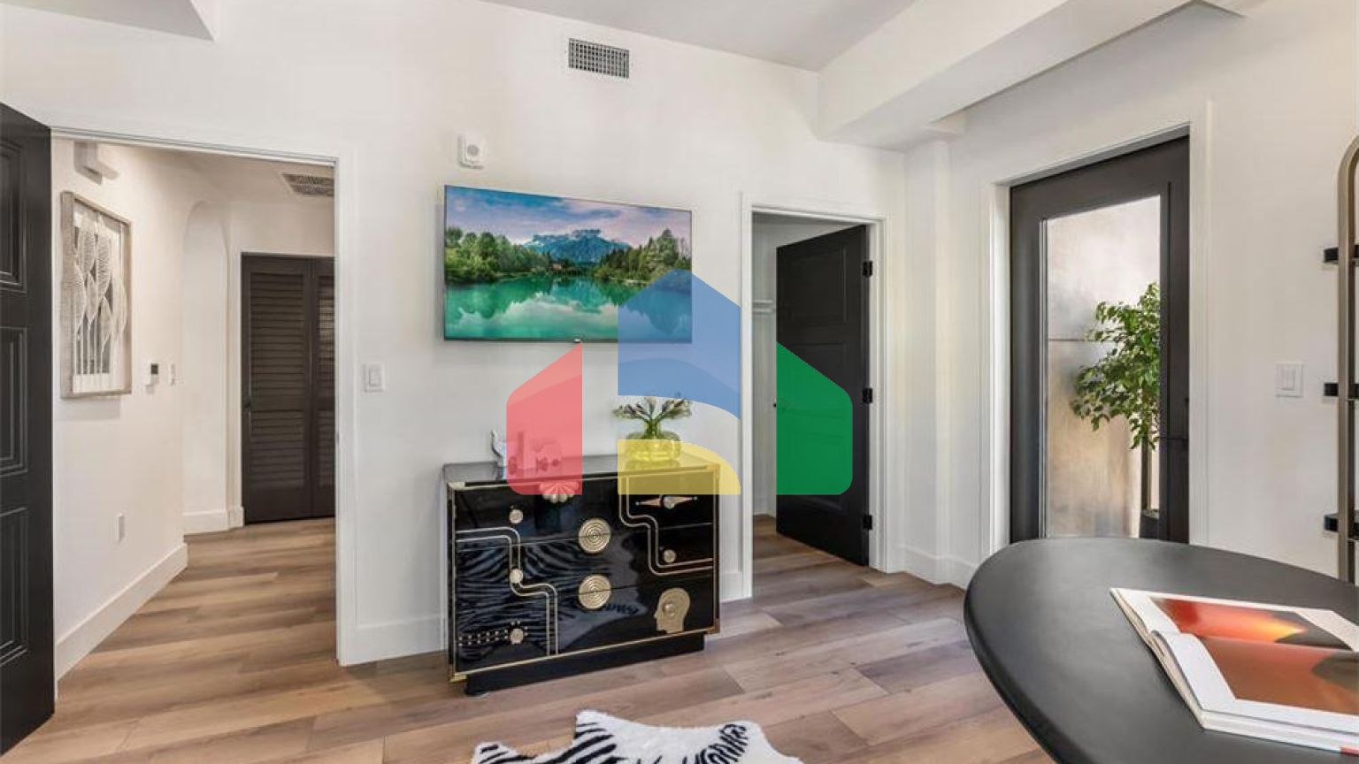 Residential - Condo/Apartment - Pasadena, California, United States - United States