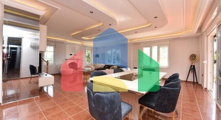 Вілла з видом на море в районі Каргиджак