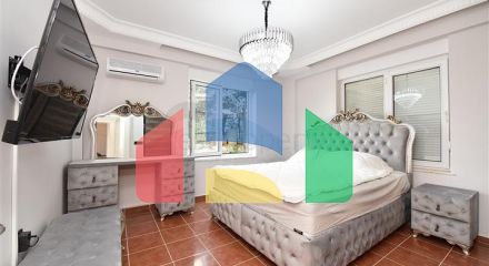 Вілла з видом на море в районі Каргиджак