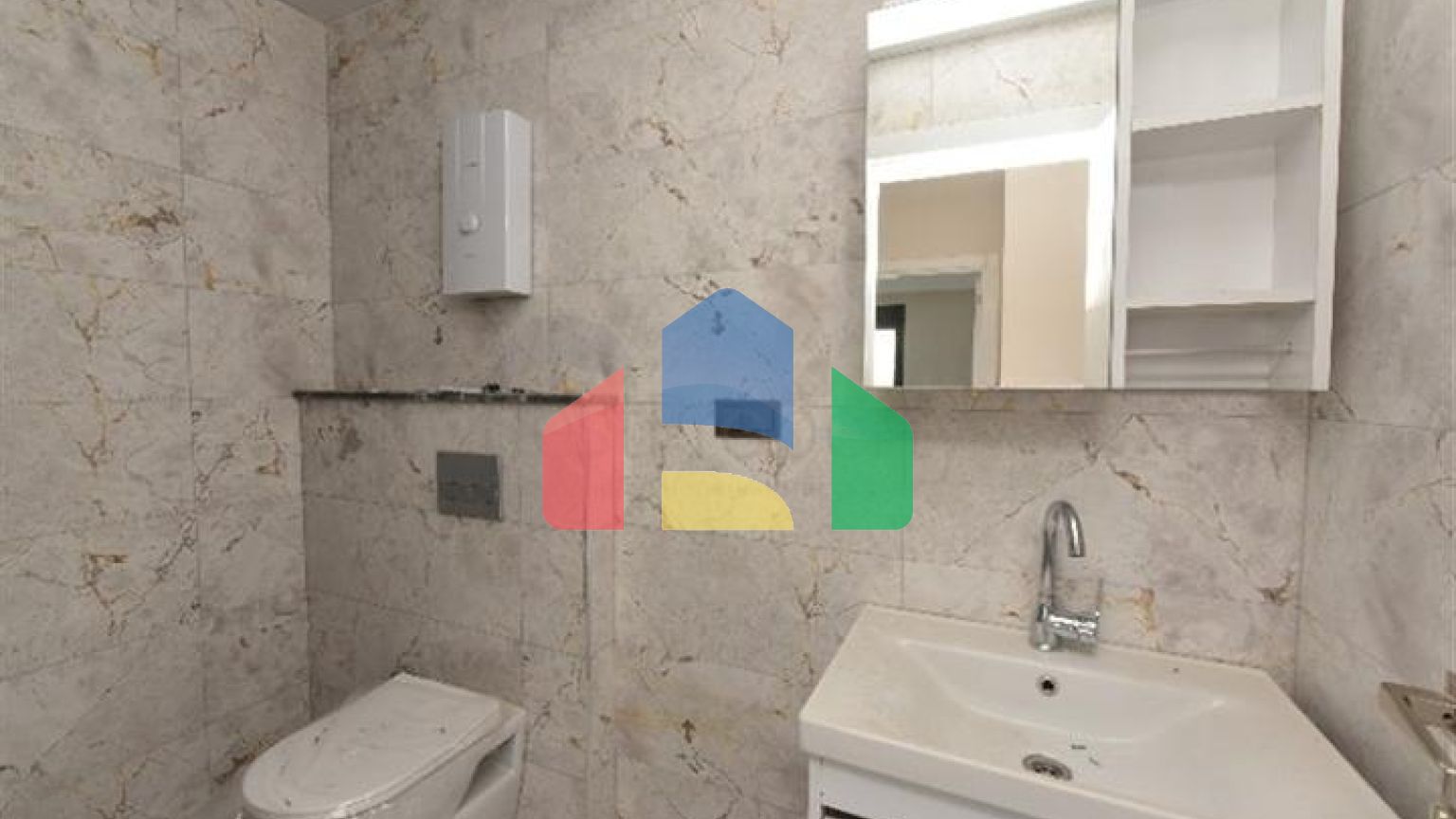 Великий просторий пентхаус в Каргиджаку