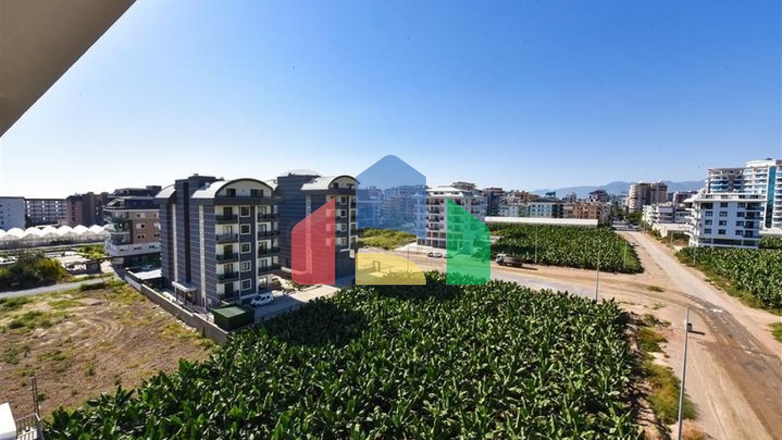 Великий просторий пентхаус в Каргиджаку