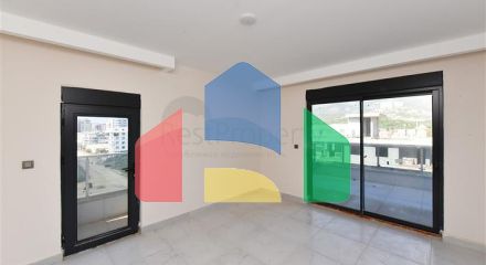 Великий просторий пентхаус в Каргиджаку