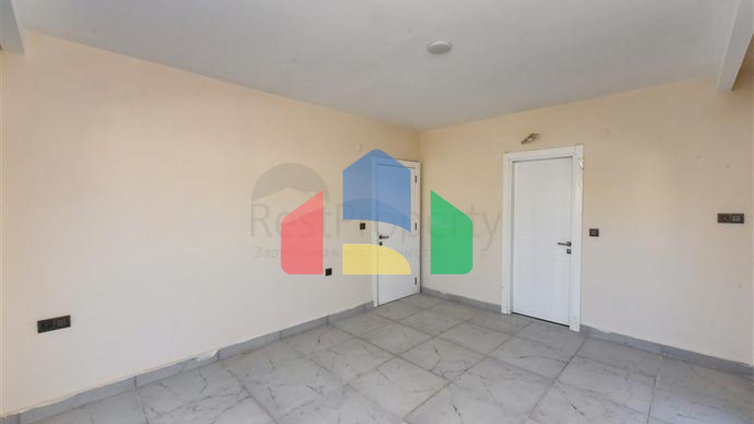 Великий просторий пентхаус в Каргиджаку