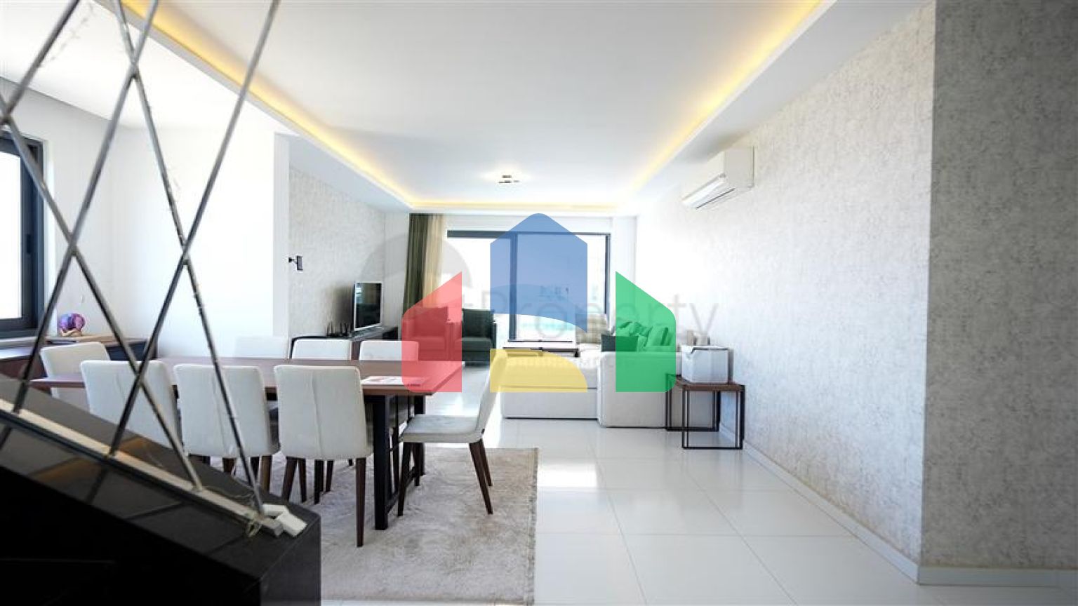 Пентхаус 3 + 1 зі своїм басейном на даху в районі Каргиджак