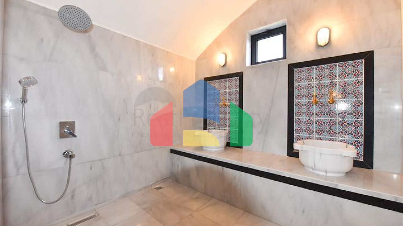 Вилла 4+1 с современным дизайном в живописном районе Каргыджак