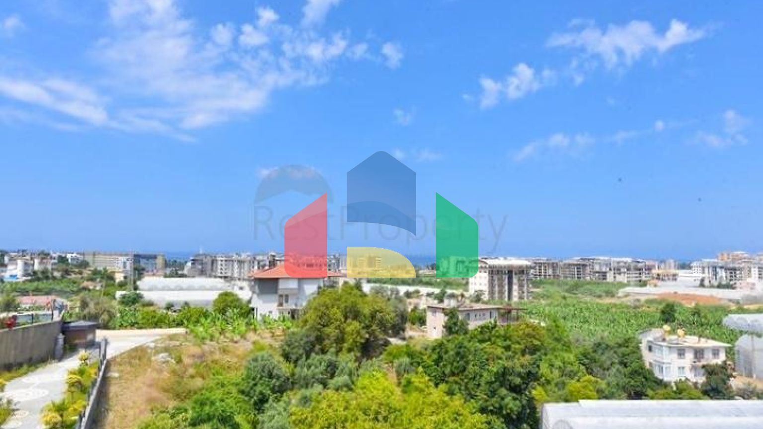 Вилла 4+1 с современным дизайном в живописном районе Каргыджак