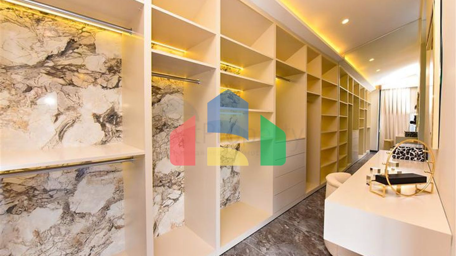 Вилла 4+1 с современным дизайном в живописном районе Каргыджак