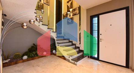 Вилла 4+1 с современным дизайном в живописном районе Каргыджак