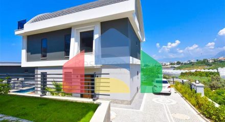 Вилла 4+1 с современным дизайном в живописном районе Каргыджак