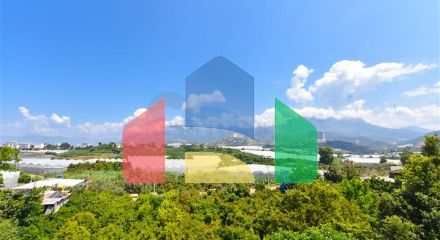 Вилла 4+1 с современным дизайном в живописном районе Каргыджак