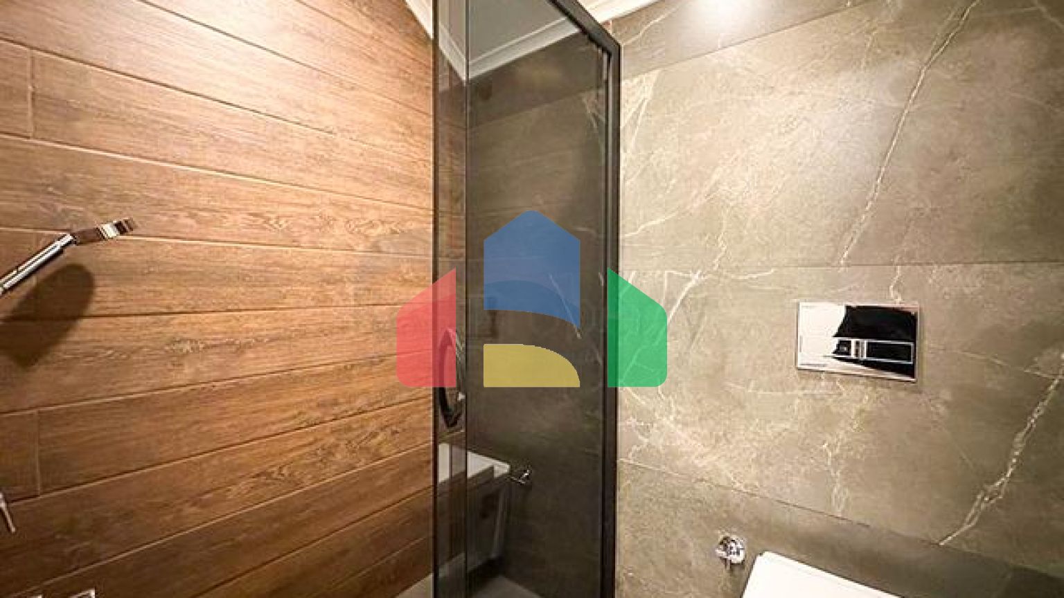 Вилла 4+1 с современным дизайном в живописном районе Каргыджак