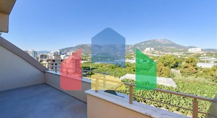 Пентхаус 3+1 с открытым видом на горы в районе Каргыджак
