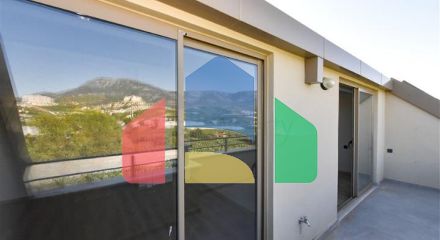 Пентхаус 3+1 с открытым видом на горы в районе Каргыджак