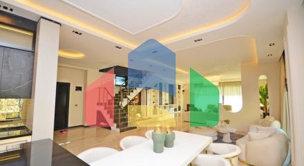 Вілла 6 + 1 з власним басейном