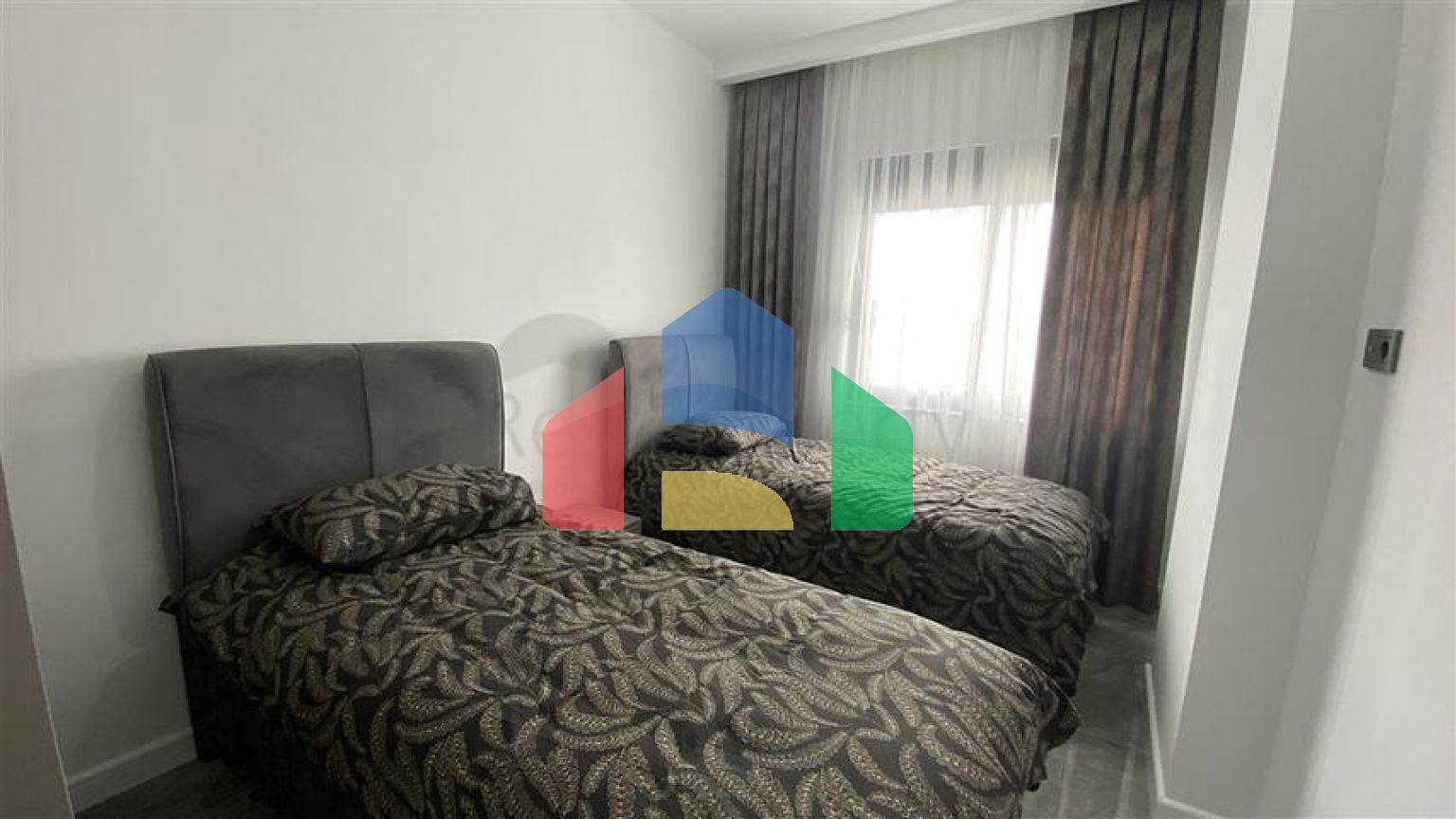 Мебльована квартира 2 + 1 в районі Каргиджак