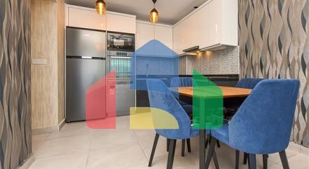 Сучасні апартаменти з панорамним видом на море