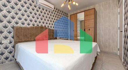 Сучасні апартаменти з панорамним видом на море