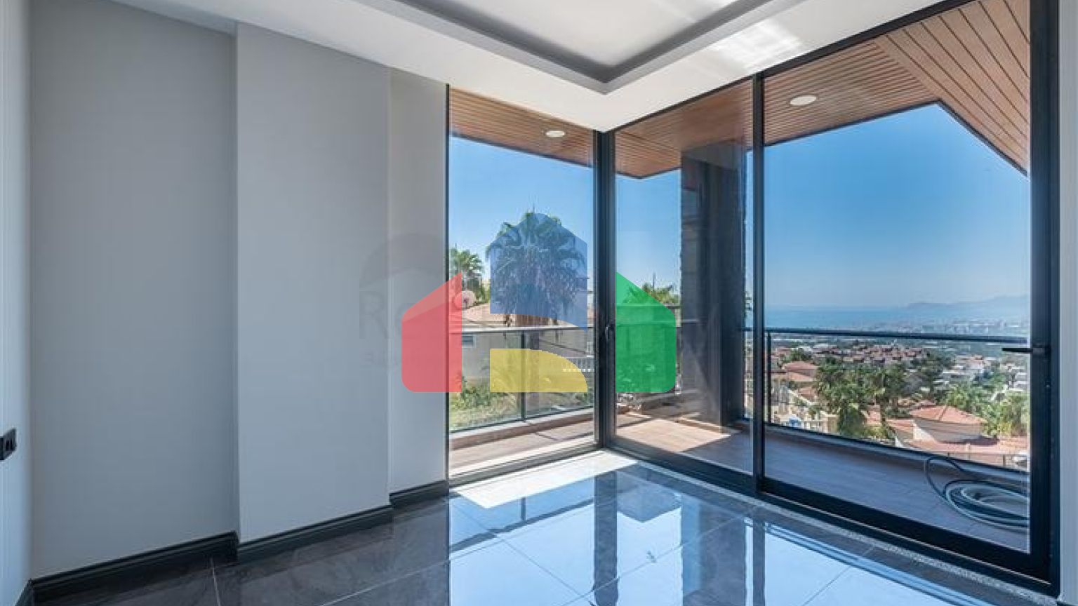 Роскошная вилла с захватывающим видом на море в Каргыджаке