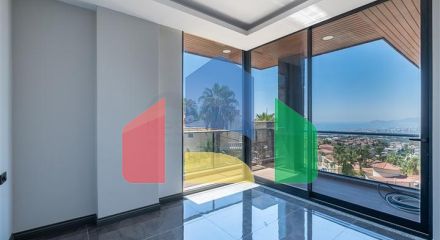 Роскошная вилла с захватывающим видом на море в Каргыджаке Роскошная вилла с захватывающим видом на море в Каргыджаке