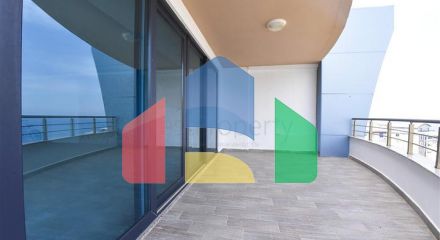 Роскошный пентхаус с видом на Средиземное море в районе Каргыджак