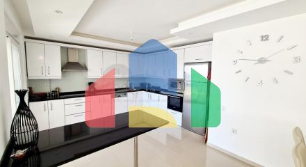 Furnished 3+1 penthouse in Kargicak.