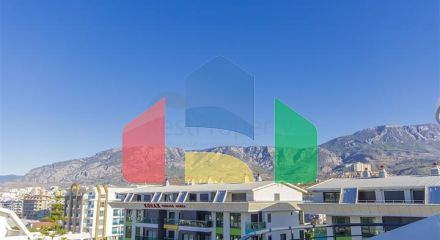 Роскошный пентхаус с видом на море в 50 метрах от моря Роскошный пентхаус с видом на море в 50 метрах от моря