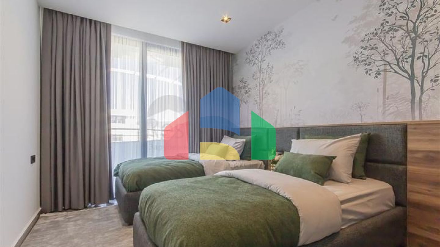 Роскошный пентхаус с видом на море в 50 метрах от моря