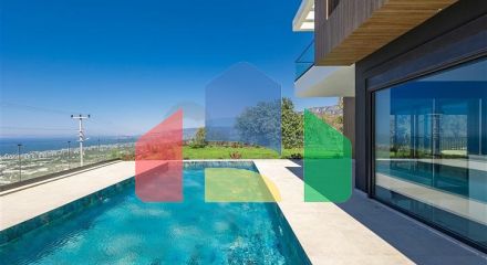 Просторная вилла в Каргыджаке с восхитительным видом на море