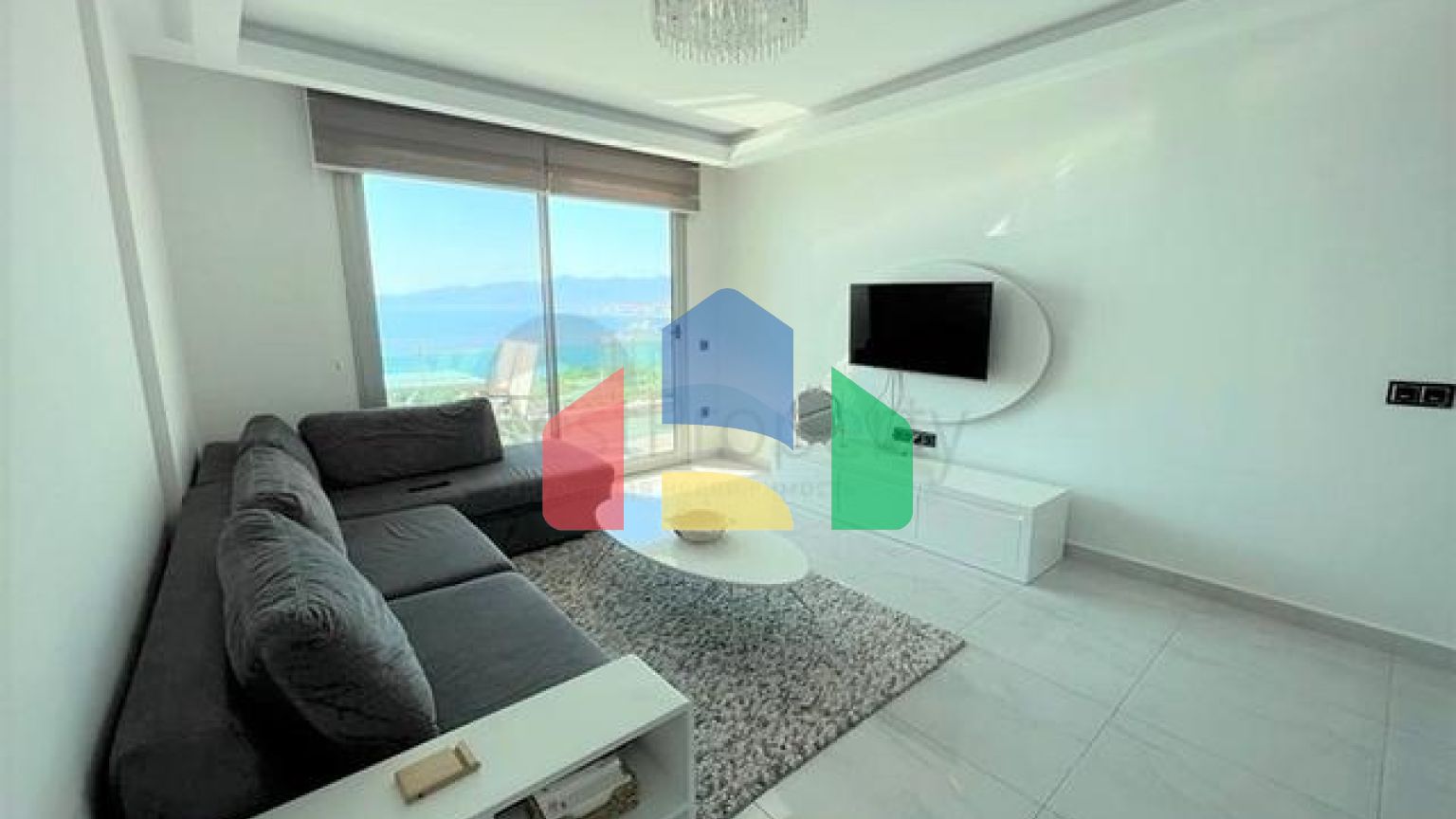 Мебльована квартира 1 + 1 з гарним видом на море в районі Каргиджак