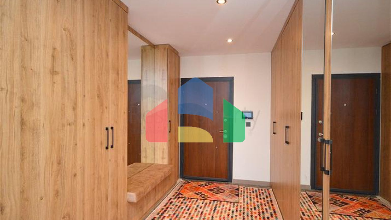 Вілла 5 + 1 в районі Каргиджак