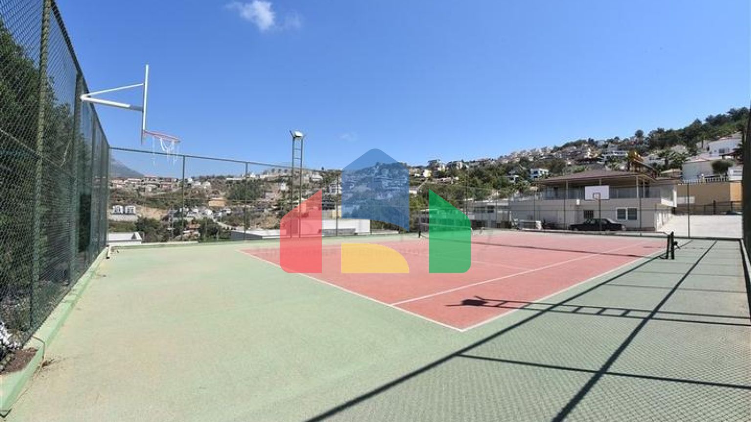 Вілла 5 + 1 в районі Каргиджак