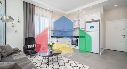 Меблированная трехкомнатная квартира в районе Каргыджак