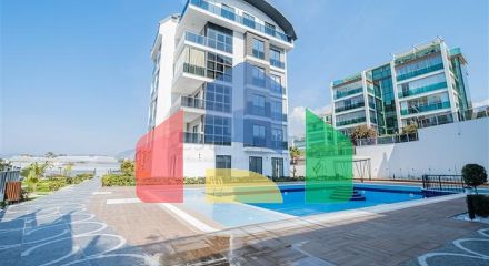 Меблированная трехкомнатная квартира в районе Каргыджак