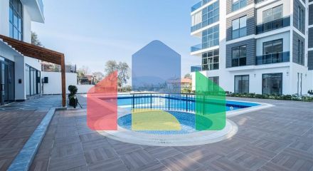 Меблированная трехкомнатная квартира в районе Каргыджак