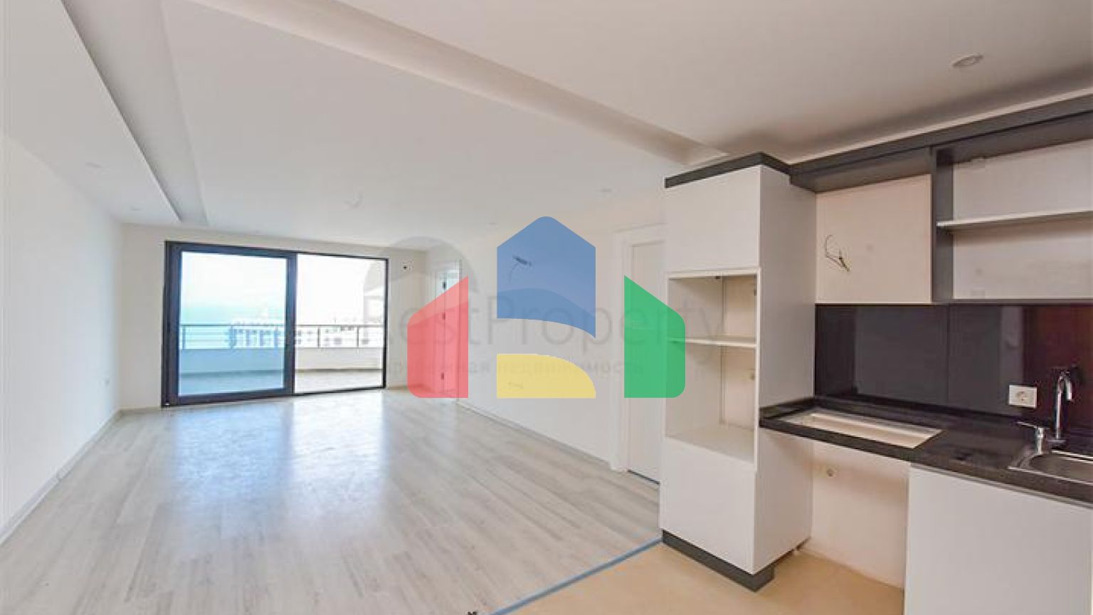 Нова квартира з шикарним виглядом в районі Каргыджак