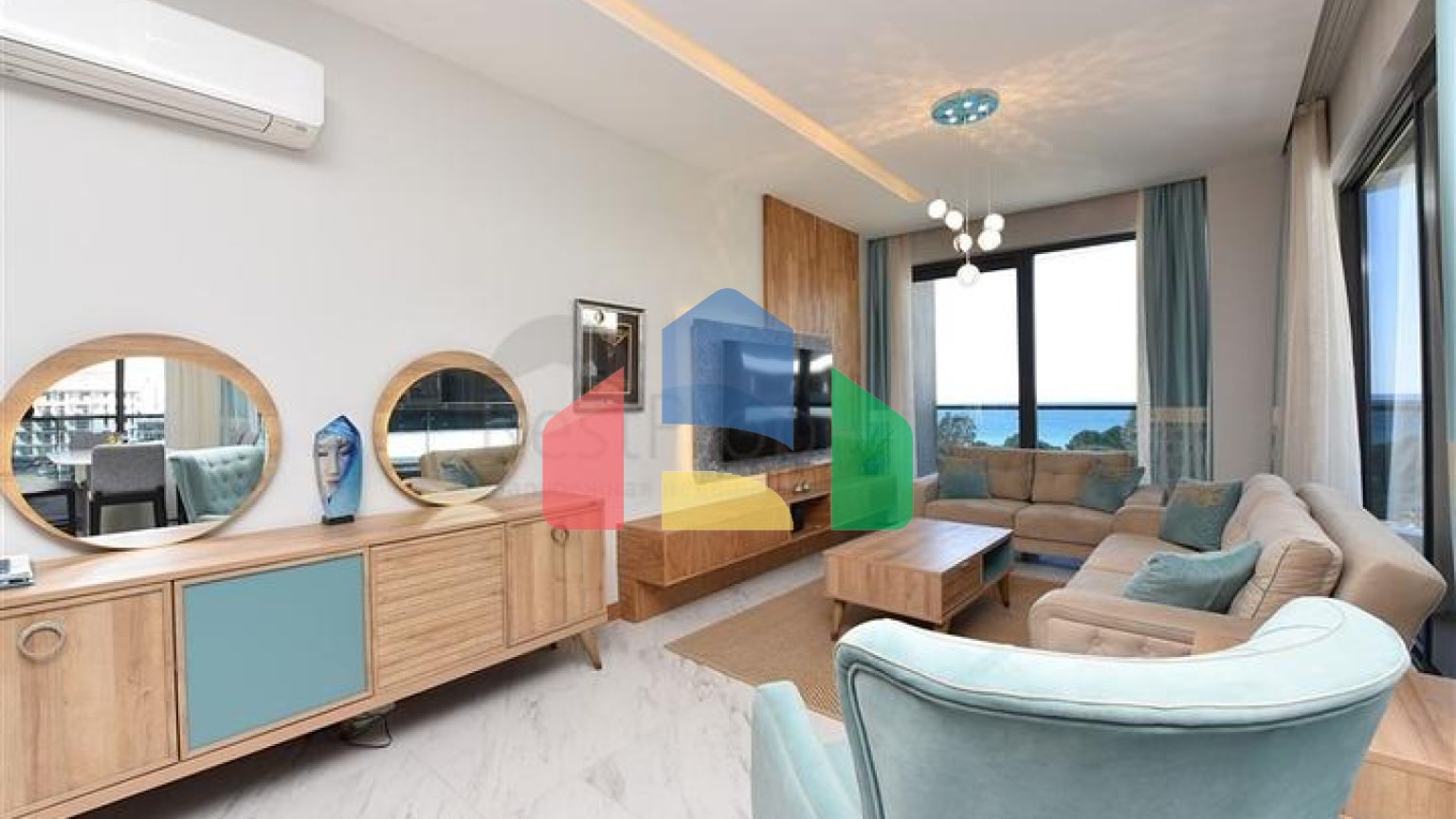 Мебльована трикімнатна квартира на першій береговій лінії