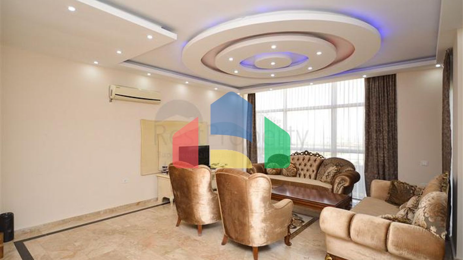 Вілла в Сіте 4+1 з невеликим садом і видом на море і гори в мальовничому районі Каргиджак