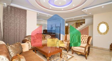 Вілла в Сіте 4+1 з невеликим садом і видом на море і гори в мальовничому районі Каргиджак