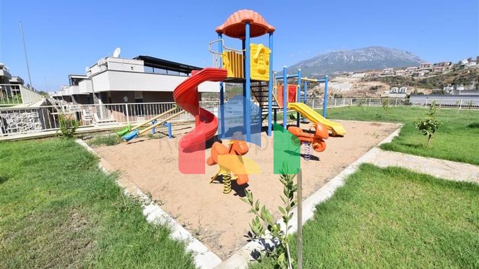 Вилла 3+1 в озелененном районе Каргыджак