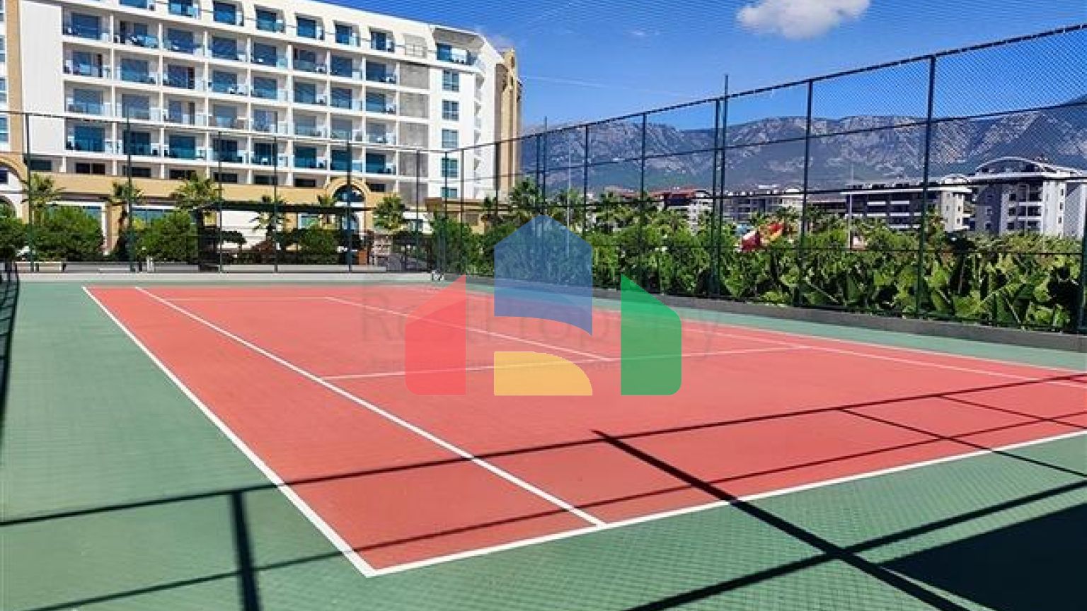 Квартира 4+1 в районе Каргыджак 200 м до моря