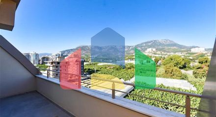 Пентхаус 3 + 1 у новому комплексі в районі Каргиджак