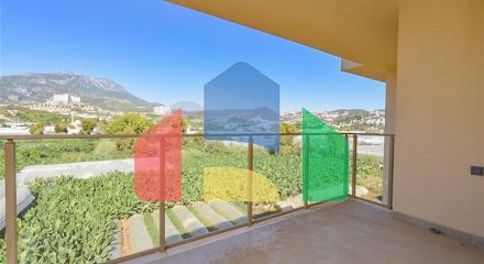 Пентхаус 3 + 1 у новому комплексі в районі Каргиджак