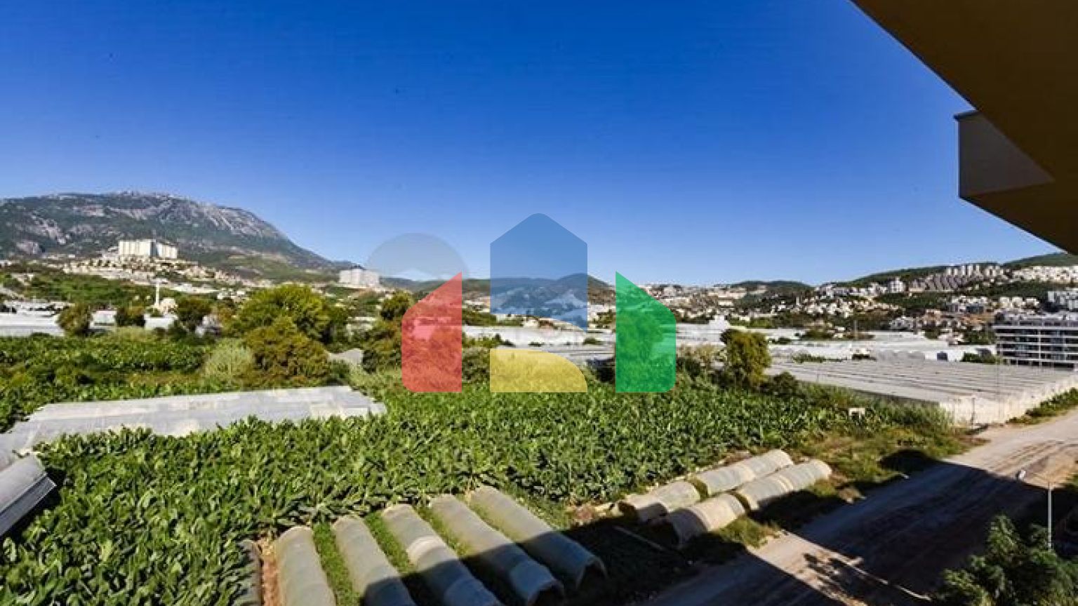 Пентхаус 3 + 1 у новому комплексі в районі Каргиджак