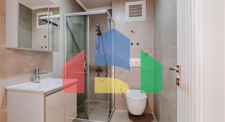 Сучасна квартира в оточенні природи і моря