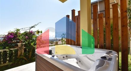 Вілла з дизайнерським ремонтом 5 + 1